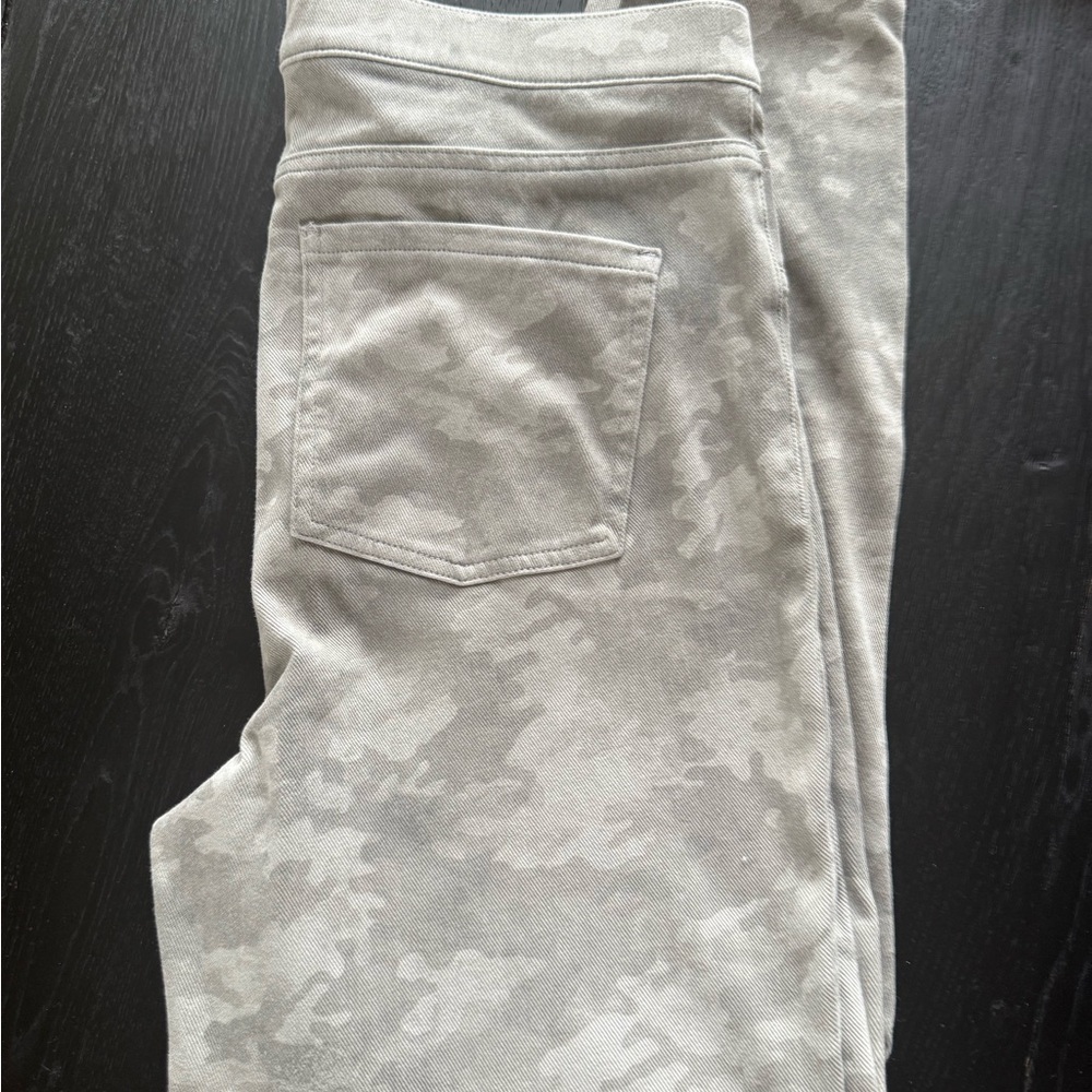 SPANX Light Gray Pants